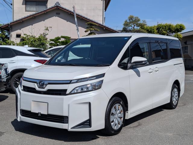 TOYOTA VOXY X
