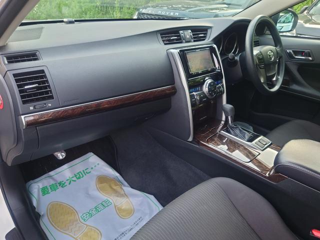 Toyota Mark X 2019