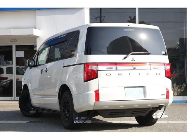 MITSUBISHI DELICA D:5 P