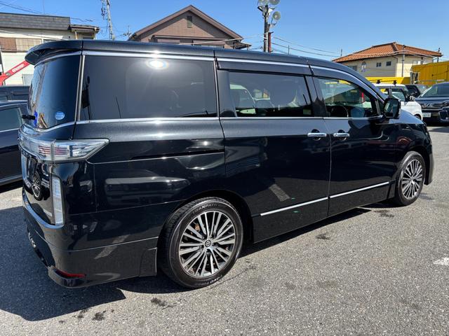 NISSAN ELGRAND 250HIGHWAY STAR S