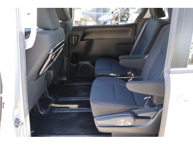 2021 TOYOTA NOAH X