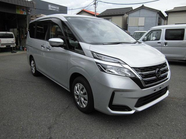 NISSAN SERENA S