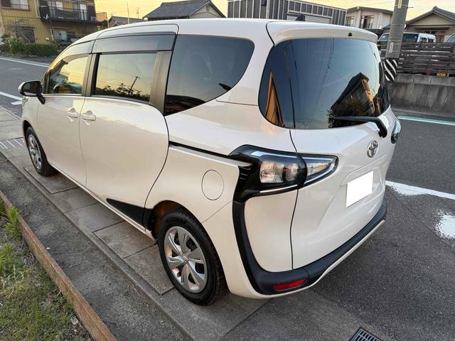 TOYOTA SIENTA G