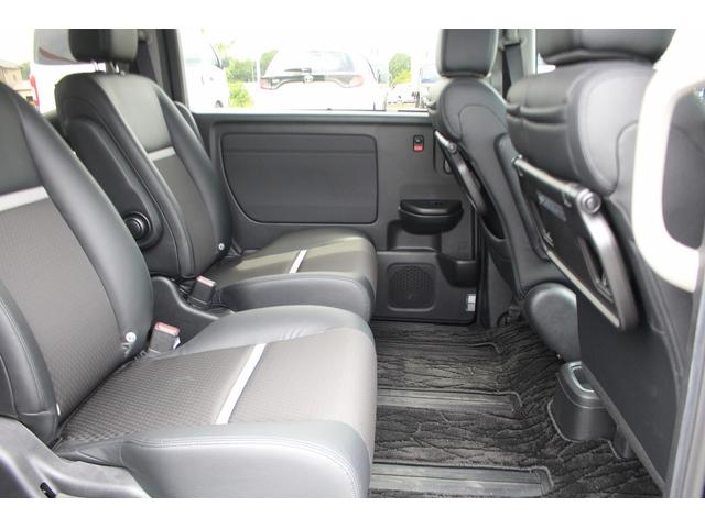 HONDA STEPWAGON E:HEV MODULO X HONDA SENSING