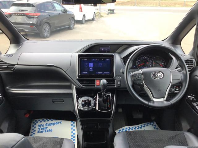 2021 TOYOTA VOXY ZS KIRAMEKI III