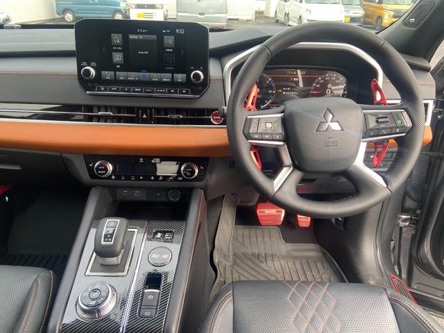 MITSUBISHI OUTLANDER PHEV P