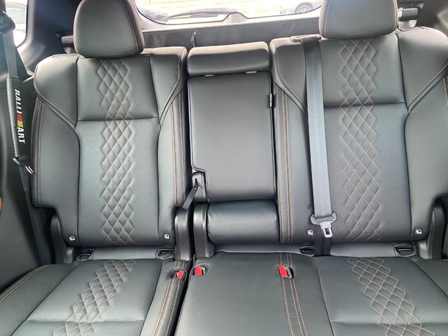 MITSUBISHI OUTLANDER PHEV P